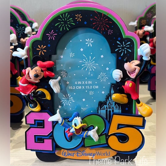 Walt Disney World Parks 2025 Mickey Minnie Donald Picture Photo Frame NEW - Picture 1 of 1